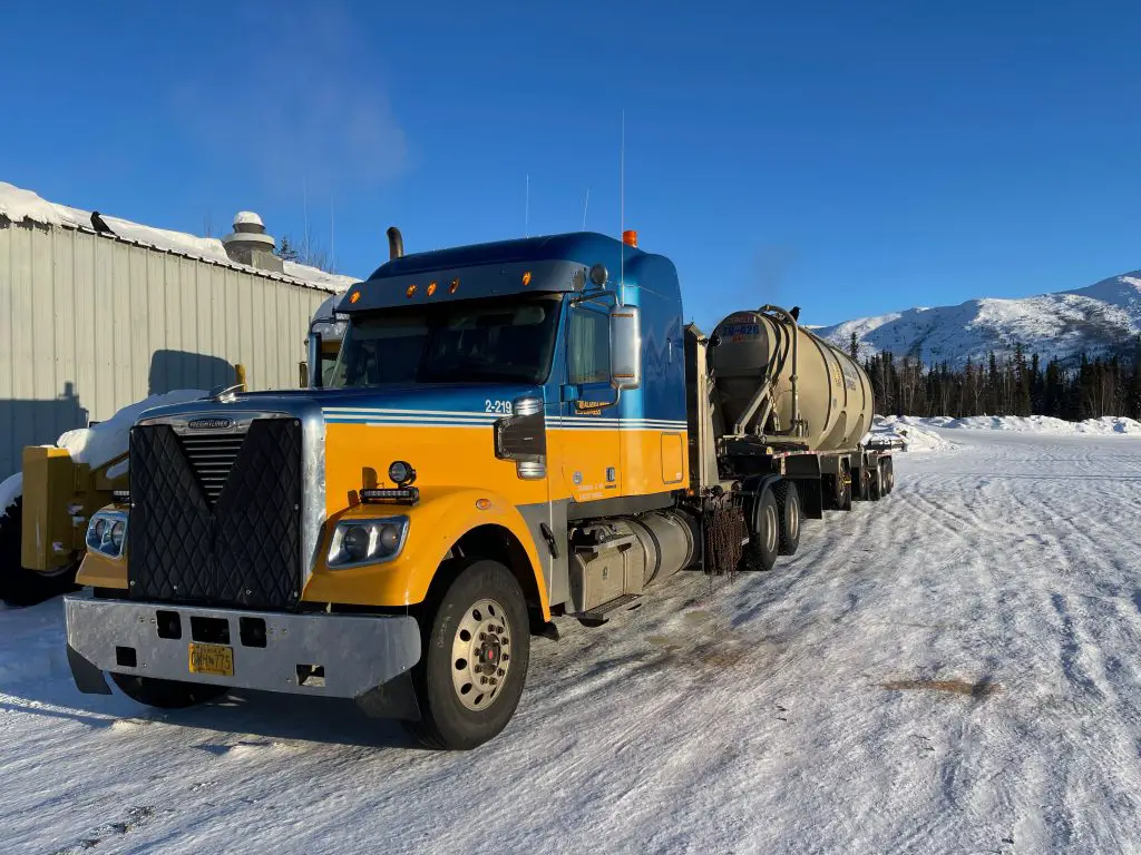 dalton highway truck