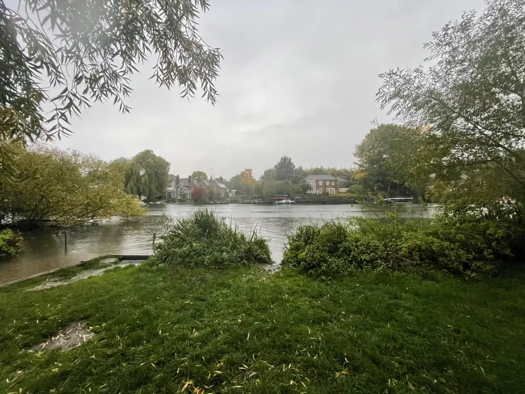 Image of high water on the river Thames